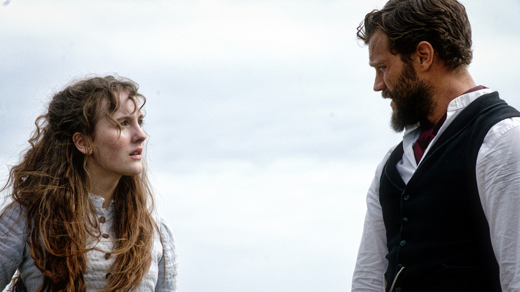 death-and-nightingales-ann-and-jamie