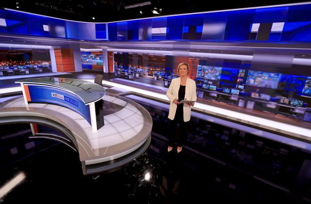 RTE-News-Studio-Jan-2019-Eileen-Dunne-1